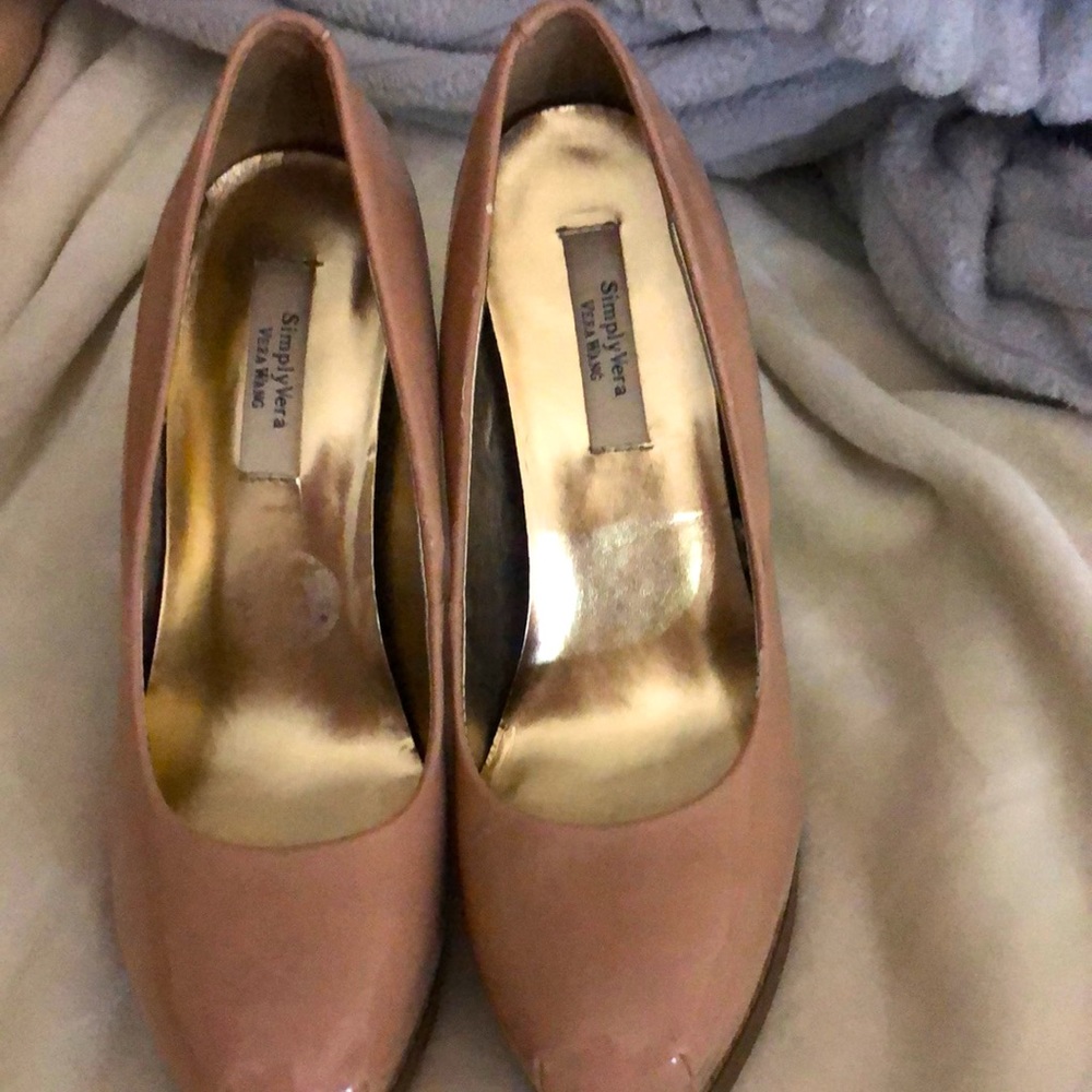Vera Wang heals
